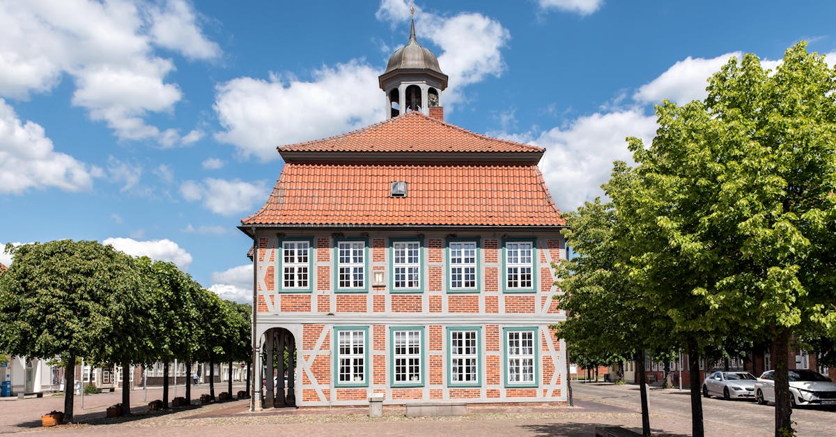 Descubra las ventanas de PVC que combinan rendimiento energético y estética. Nuestros modelos garantizan aislamiento, durabilidad y fácil mantenimiento, para un óptimo confort en tu hogar.